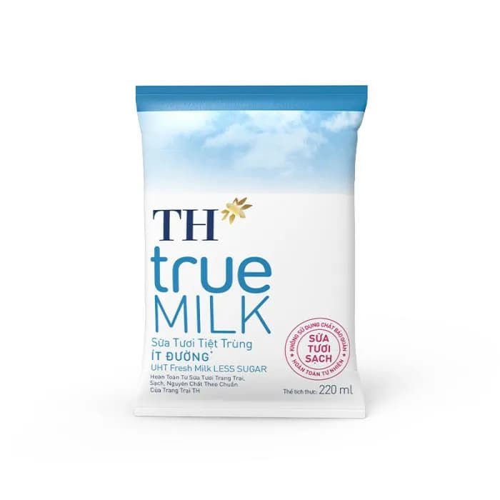 Sữa tươi TH true MILK Ít đường bịch 220ml
