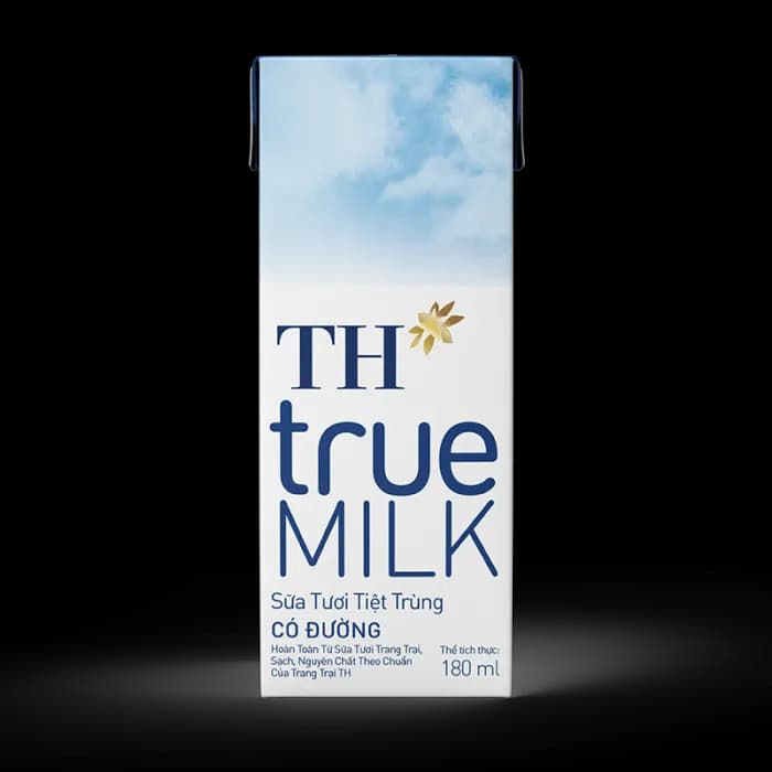 Sữa tươi TH true MILK Có đường hộp 180ml (lốc 4 hộp)